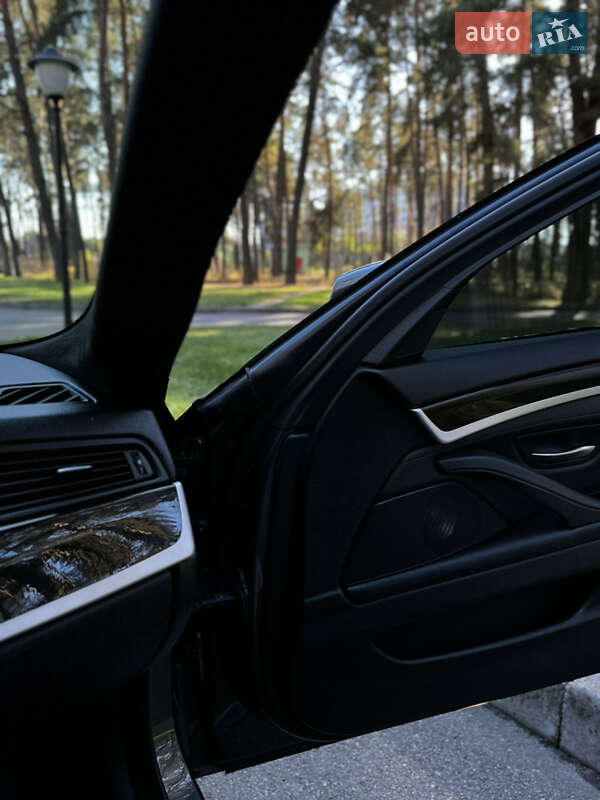 Седан BMW 5 Series 2016 в Чернігові