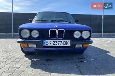 Седан BMW 5 Series 1987 в 