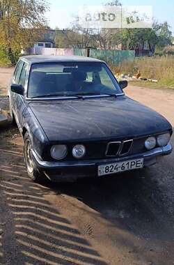 Седан BMW 5 Series 1986 в Коростені