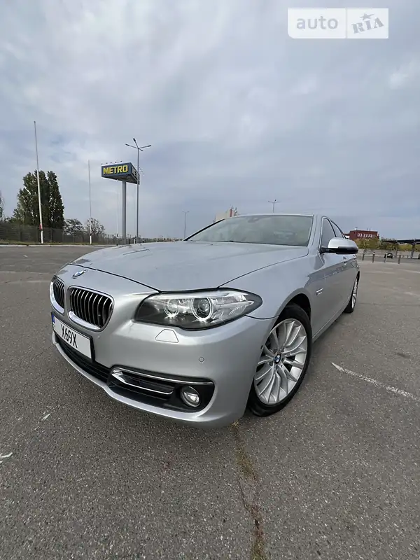 BMW 5 Series 2014 VIN WBA5A7C55ED619922 фото оголошення 9 з 98