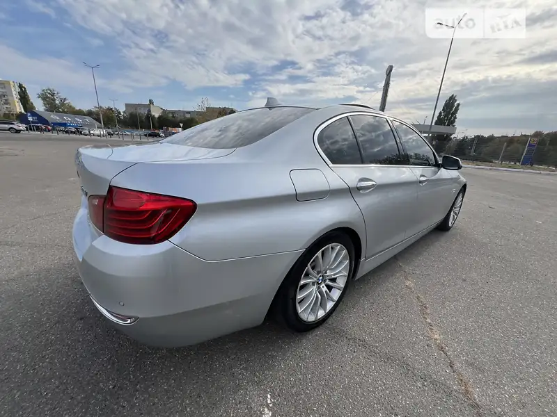 BMW 5 Series 2014 VIN WBA5A7C55ED619922 фото оголошення 14 з 98