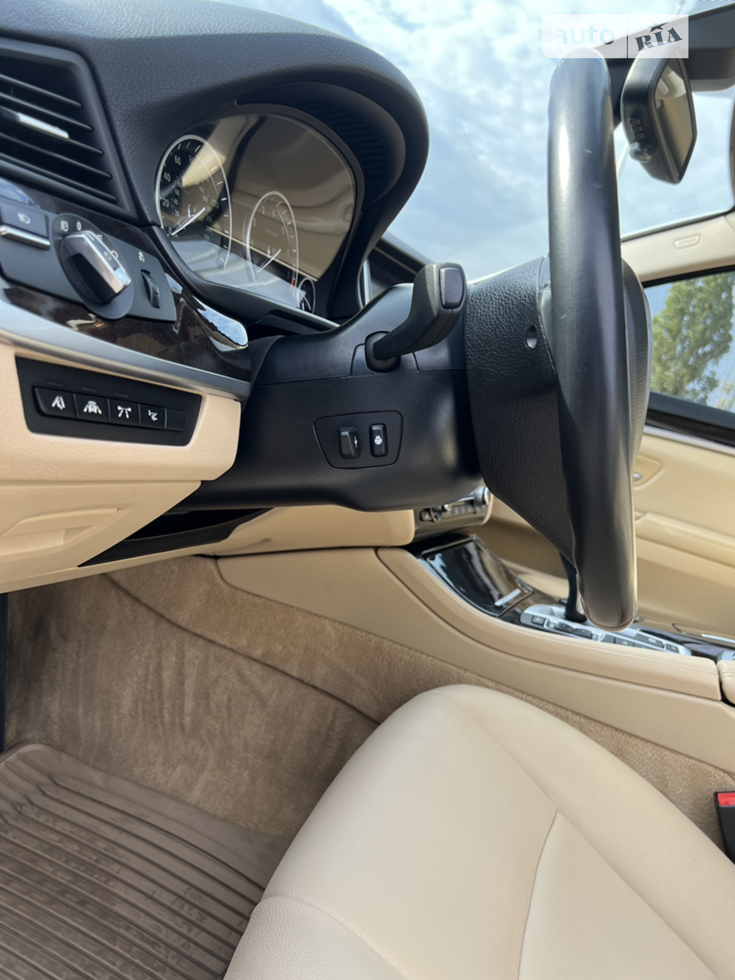 2014 BMW 5er - мініатюра 26