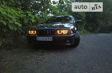 Седан BMW 5 Series 2002 в Киеве