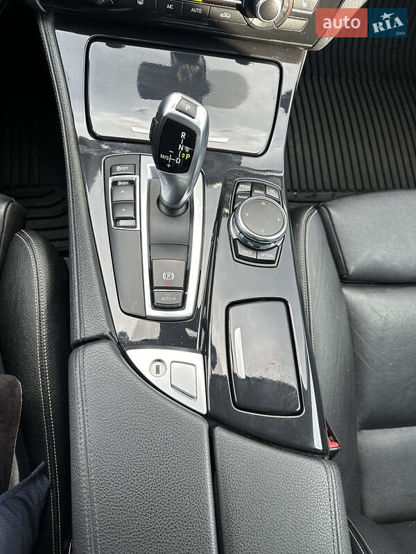 Седан BMW 5 Series 2015 в Києві