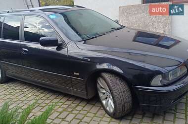 Універсал BMW 5 Series 2000 в Соснівці