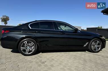 Седан BMW 5 Series 2020 в Стрию