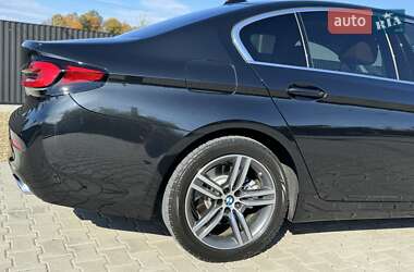 Седан BMW 5 Series 2020 в Стрию