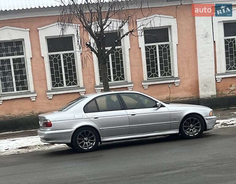 Седан BMW 5 Series 2001 в Балте