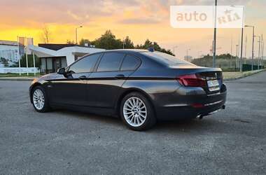 Седан BMW 5 Series 2013 в Львове