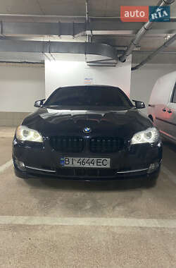 Седан BMW 5 Series 2010 в Миргороде