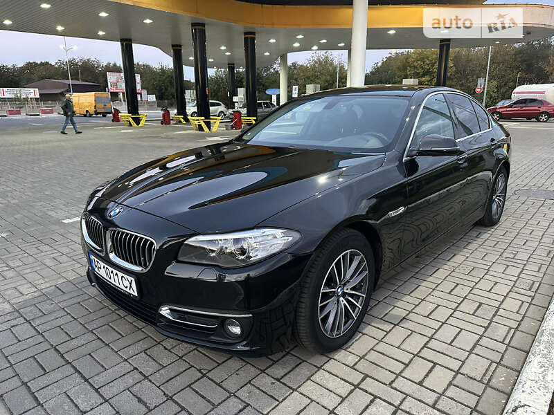 Седан BMW 5 Series 2015 в Запоріжжі