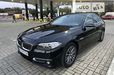 Седан BMW 5 Series 2015 в Запоріжжі