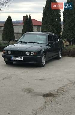 Седан BMW 5 Series 1995 в Одессе