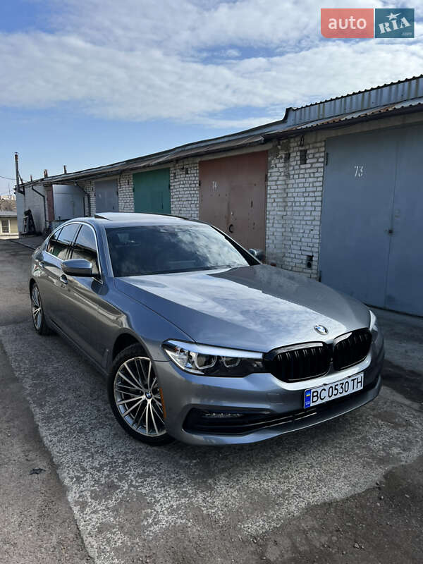 Седан BMW 5 Series 2017 в Львове