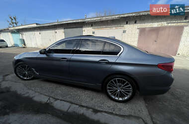 Седан BMW 5 Series 2017 в 