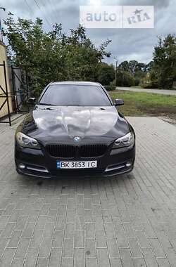 Седан BMW 5 Series 2016 в Ніжині