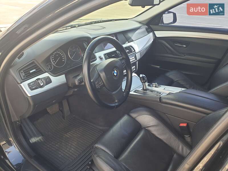 Седан BMW 5 Series 2010 в Киеве
