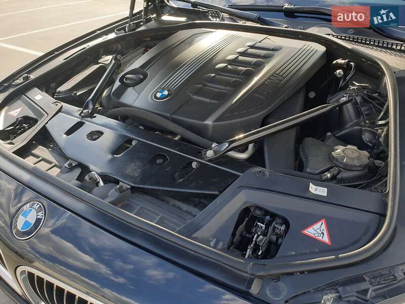Седан BMW 5 Series 2010 в Киеве