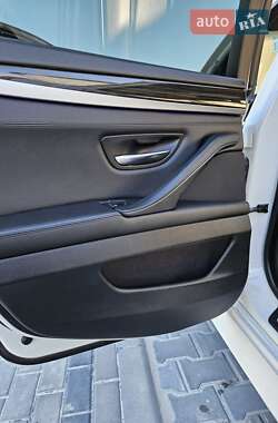 Седан BMW 5 Series 2013 в 