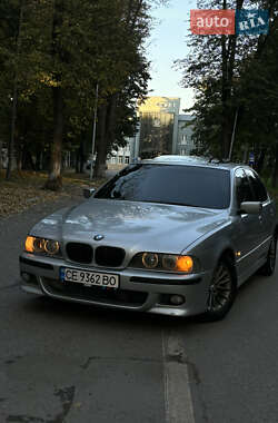 Седан BMW 5 Series 2001 в Чернівцях