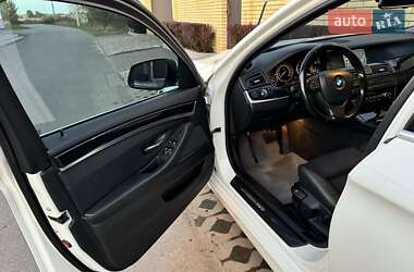 Седан BMW 5 Series 2012 в 