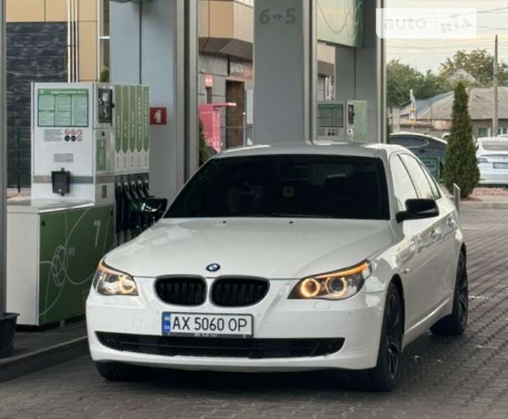 Седан BMW 5 Series 2008 в Харькове