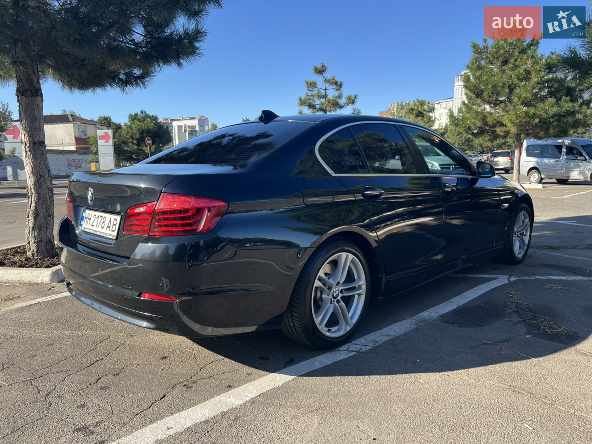2012 BMW 5er - мініатюра 4
