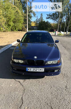 Седан BMW 5 Series 1997 в Кривом Роге