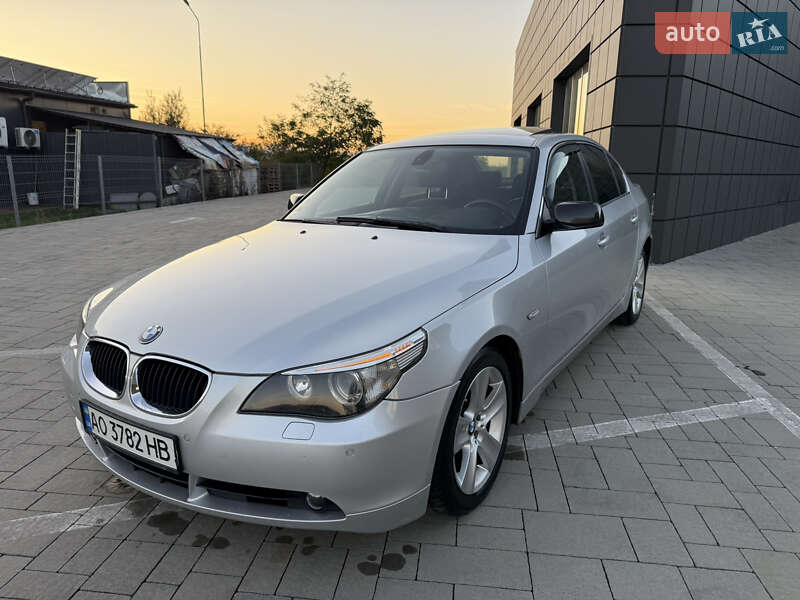 Седан BMW 5 Series 2005 в Тячеві