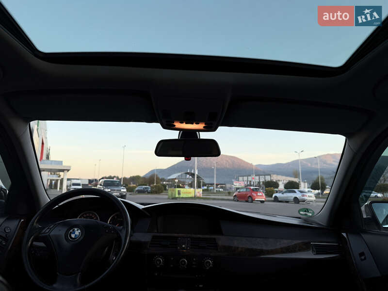 Седан BMW 5 Series 2005 в Тячеві