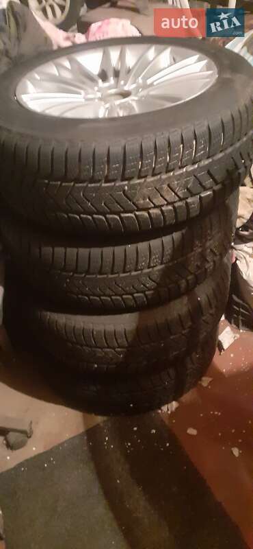 Седан BMW 5 Series 2010 в Черновцах