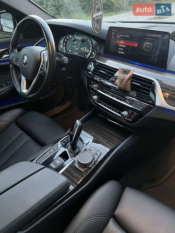 Седан BMW 5 Series 2019 в Одессе