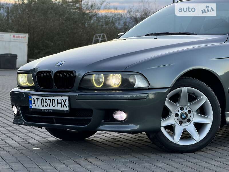 Универсал BMW 5 Series 2002 в Долине