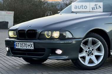 Универсал BMW 5 Series 2002 в Долине