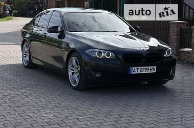 Седан BMW 5 Series 2010 в Чернівцях