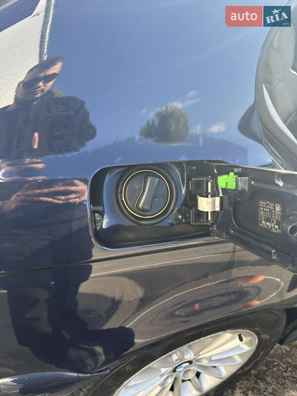 Седан BMW 5 Series 2001 в Киеве