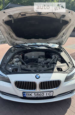 Седан BMW 5 Series 2012 в Ровно