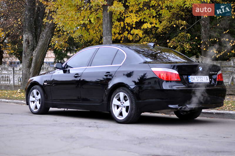 Седан BMW 5 Series 2006 в Рокитному