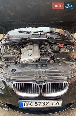 Седан BMW 5 Series 2006 в Рокитному