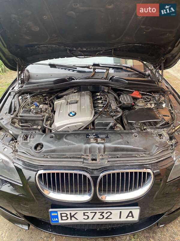 Седан BMW 5 Series 2006 в Рокитному