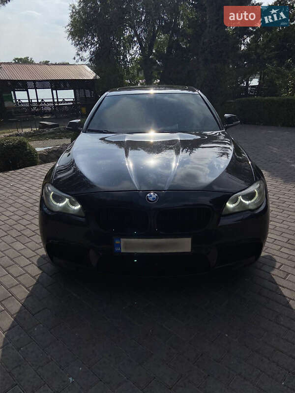 Седан BMW 5 Series 2013 в Кропивницком
