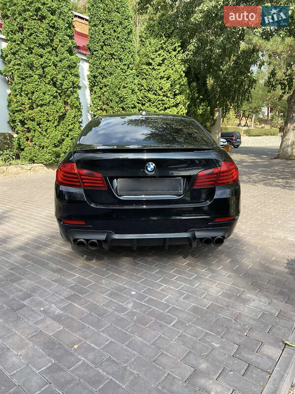 Седан BMW 5 Series 2013 в Кропивницком