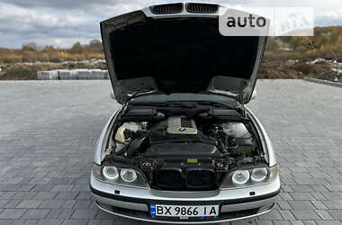 Седан BMW 5 Series 2000 в 