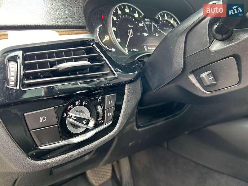 Седан BMW 5 Series 2017 в Києві