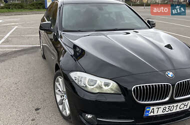 Седан BMW 5 Series 2012 в 