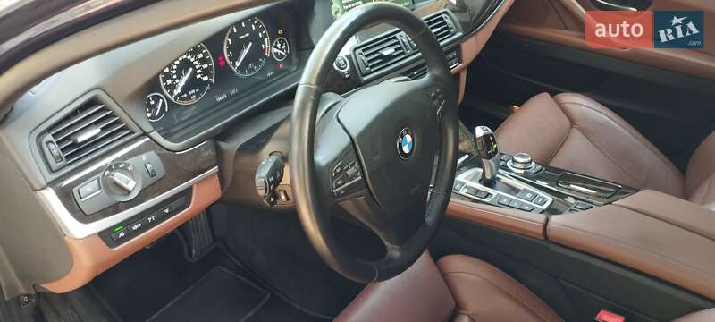 Седан BMW 5 Series 2012 в Харькове фото 12 Седан BMW 5 Series 2012 в Харькове