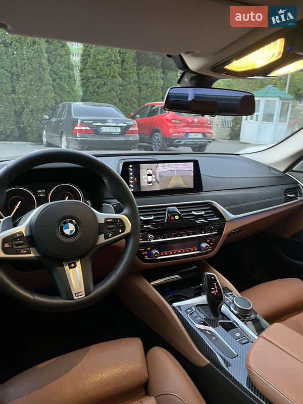 Седан BMW 5 Series 2017 в Києві