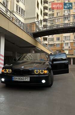 Седан BMW 5 Series 2002 в Одесі