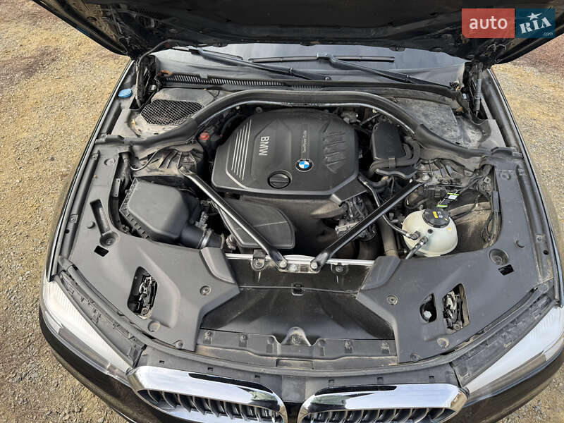 Седан BMW 5 Series 2017 в Хмельницькому