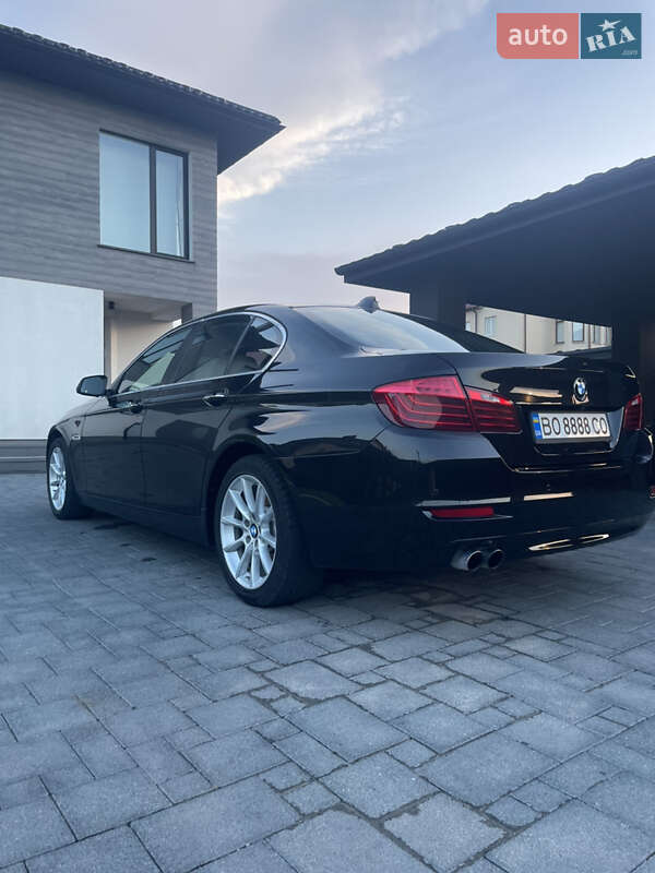 Седан BMW 5 Series 2015 в Тернополе